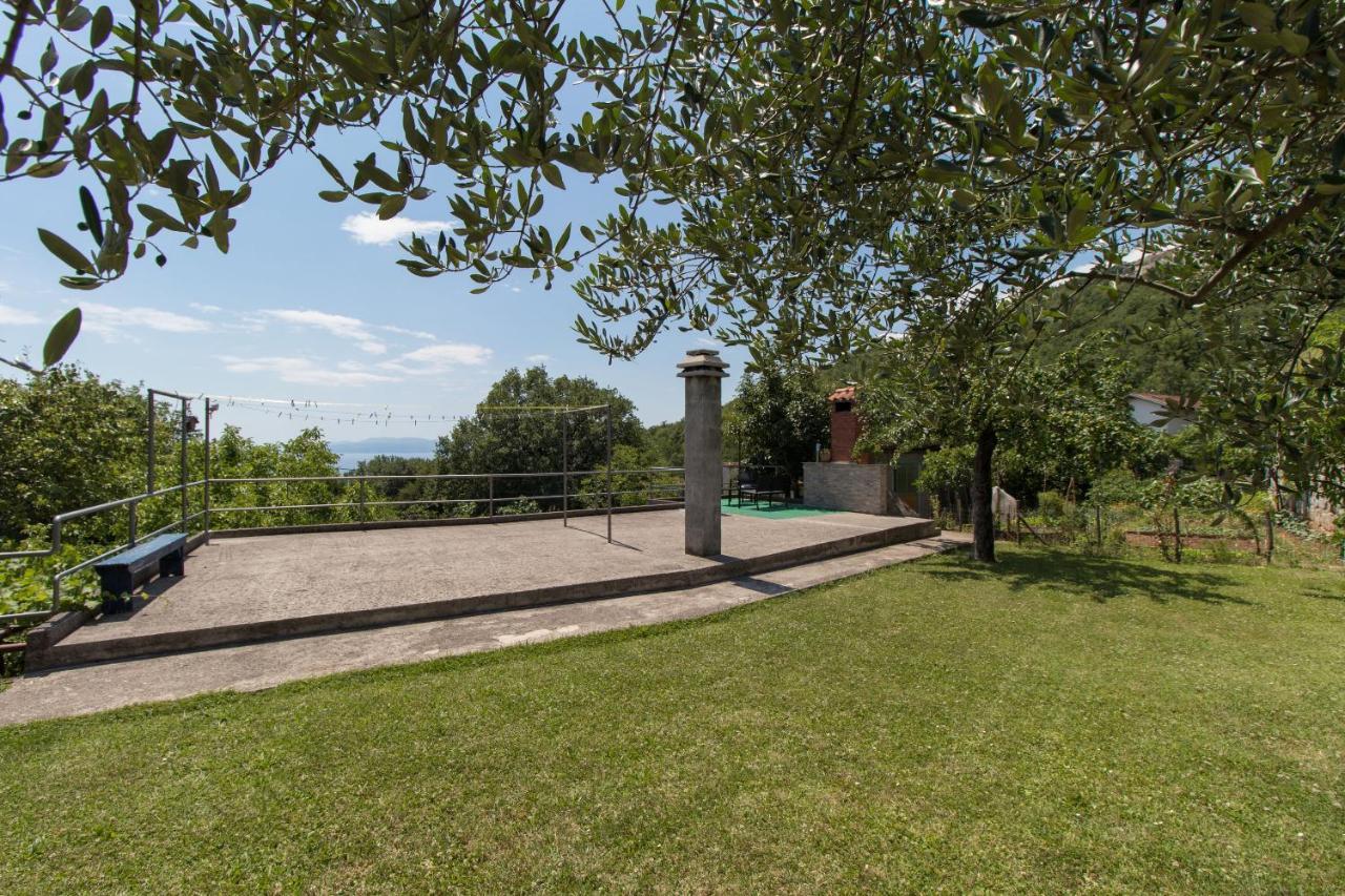 Apartments Vesna Опатия Экстерьер фото