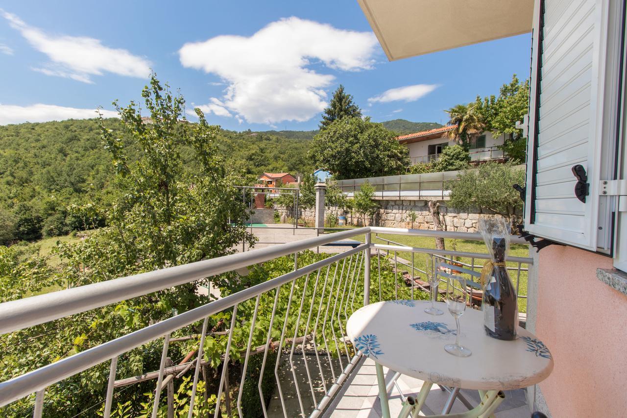 Apartments Vesna Опатия Экстерьер фото